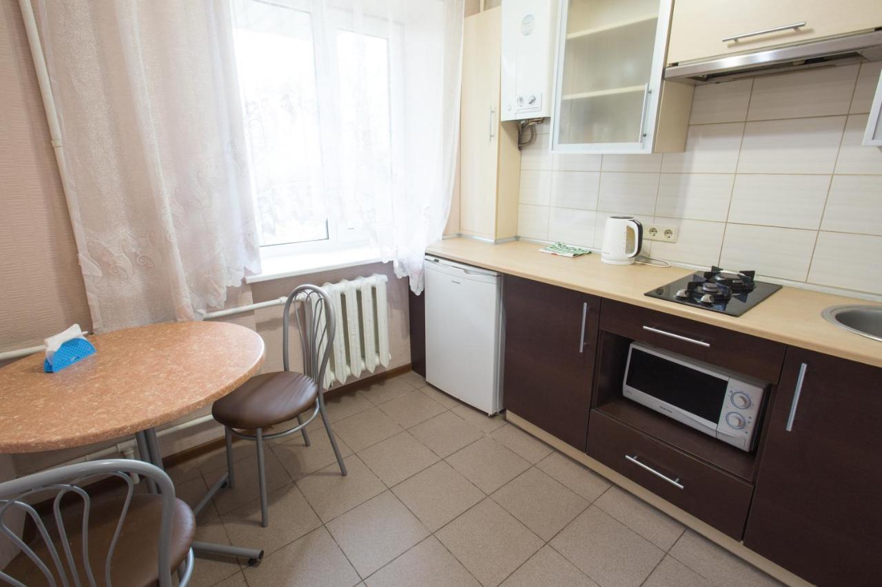 Apartment On 23 Serpnya Kharkiv Exterior photo