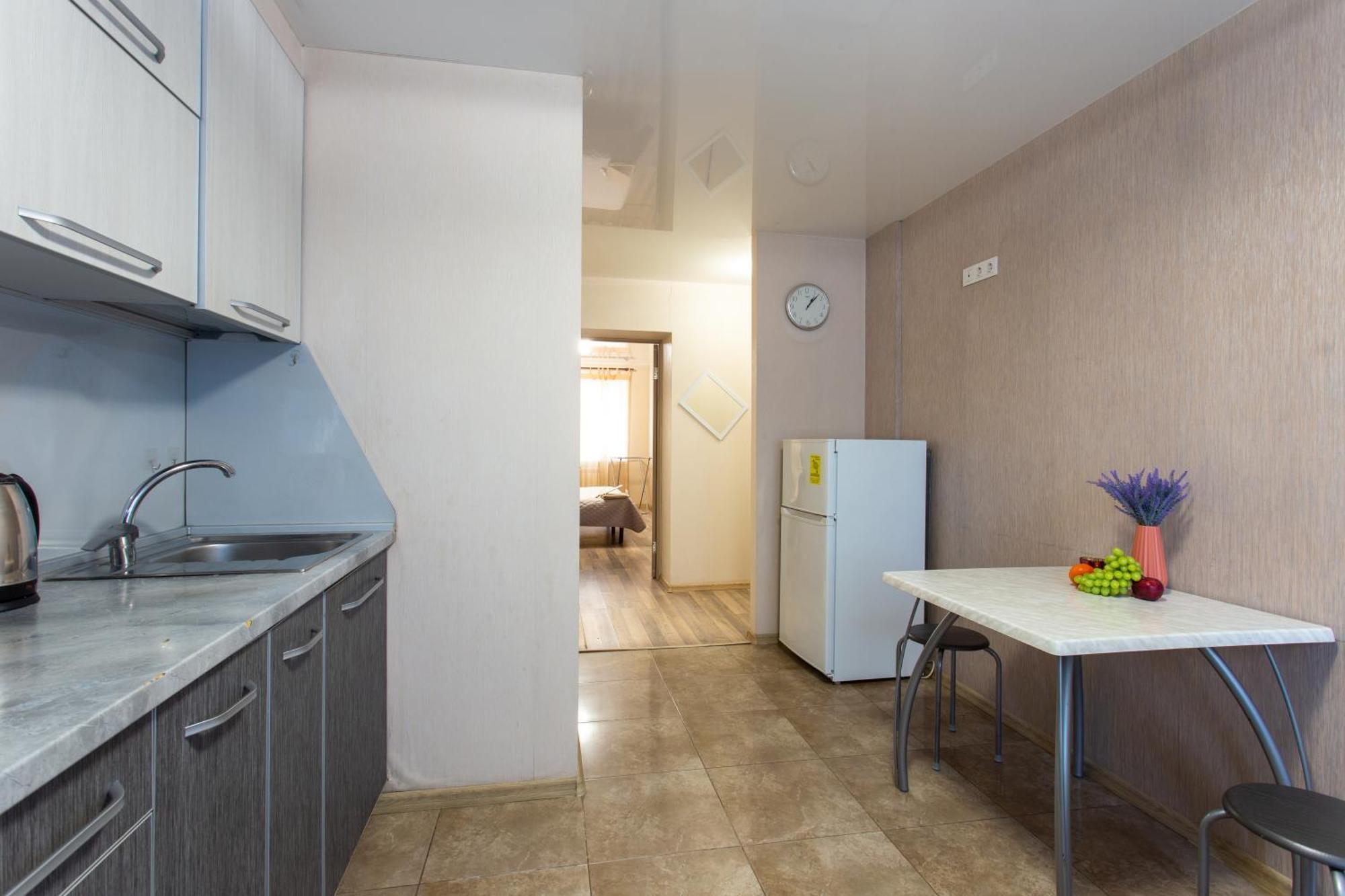 Apartment On 23 Serpnya Kharkiv Exterior photo